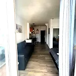 Vista Paraiso 1209 *