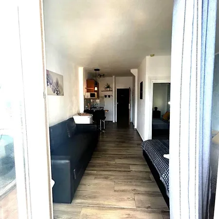 Vista Paraiso 1209 *